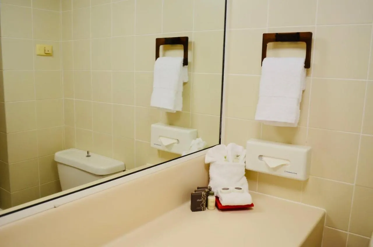 Acacia Court Hotel Cairns