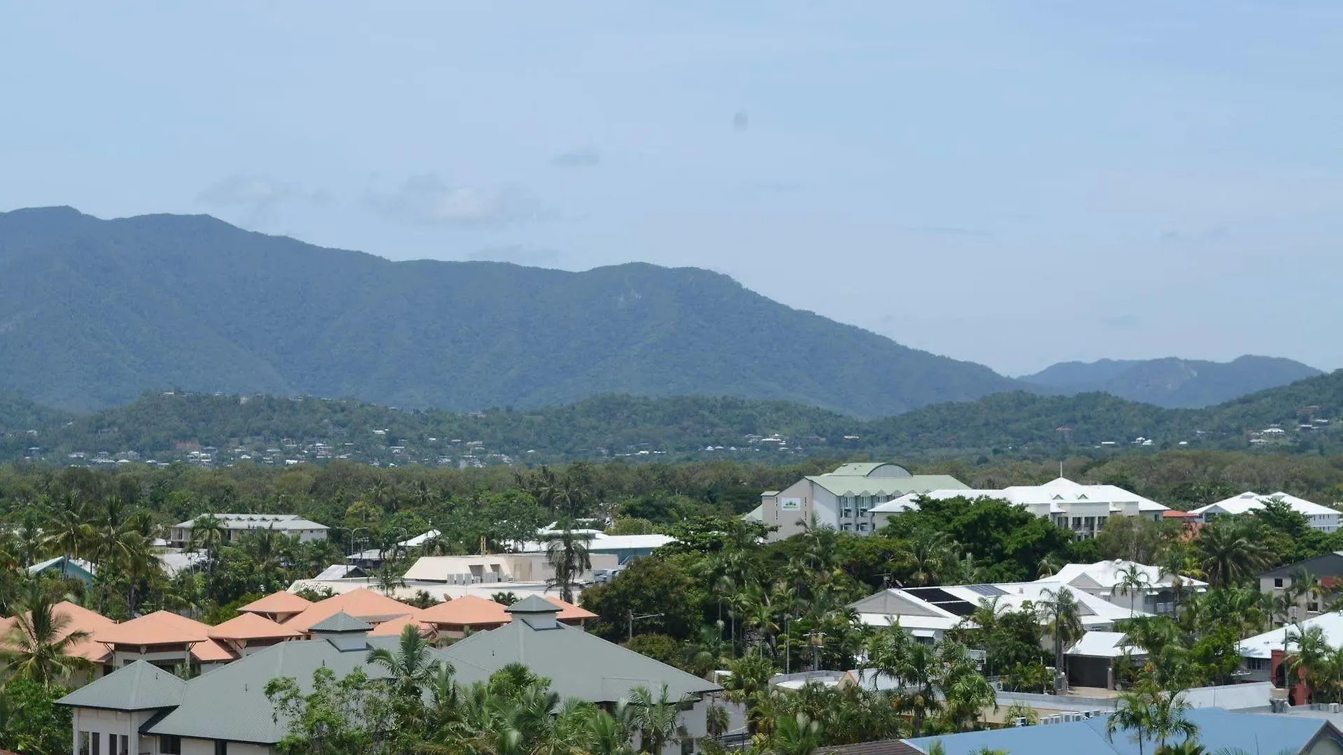 Acacia Court Hotel Cairns 4*,  Austrália