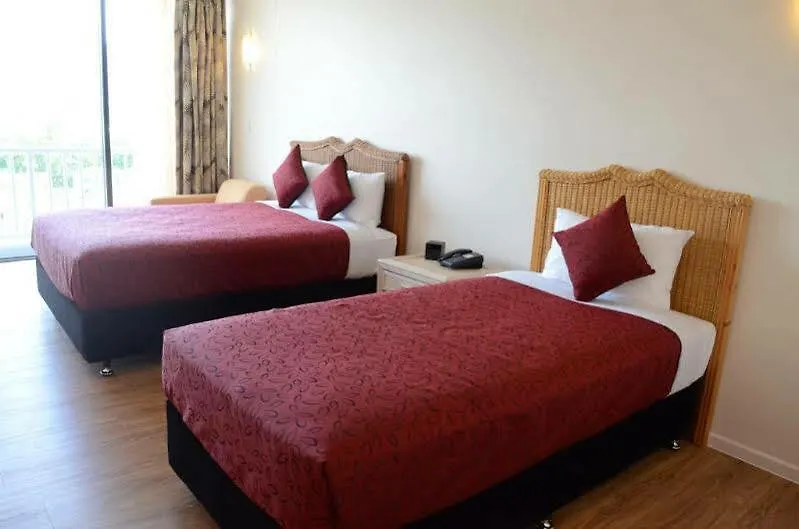 Acacia Court Hotel Cairns